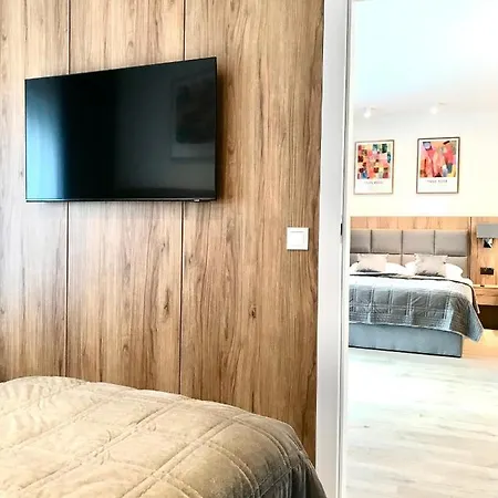 Rodzinny Z Duzym Tarasem Apartment